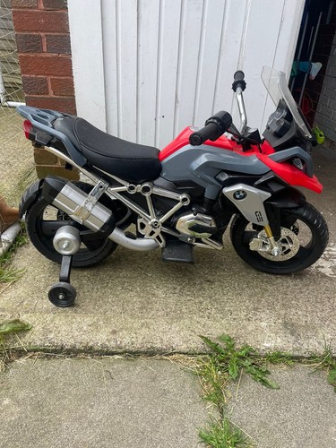 Bmw motorbike electric ride - motorbike, on
